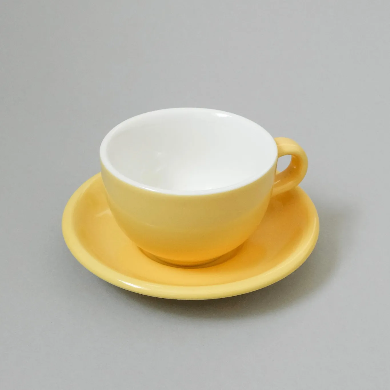 8oz ORIGAMI Latte Cups and Saucers - various colors