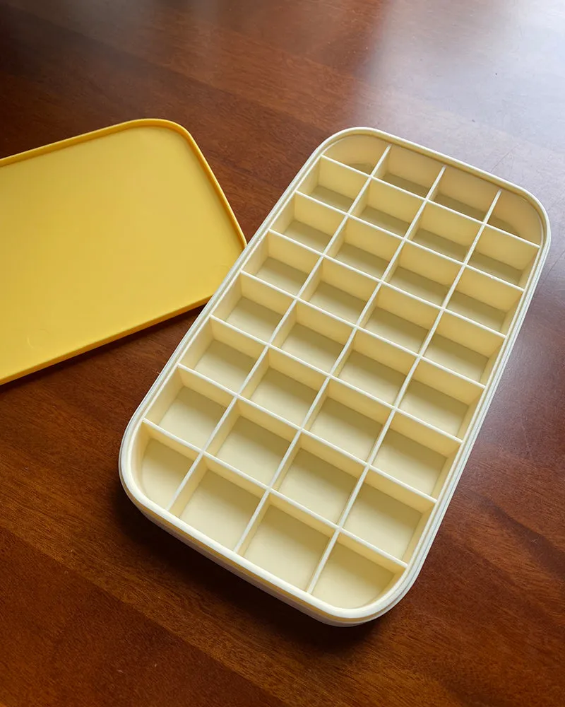 Andgeloo ice cube mold,Easy-Release Silicone & Flexible  Cube Trays with Spill-Resistant Removable Lid