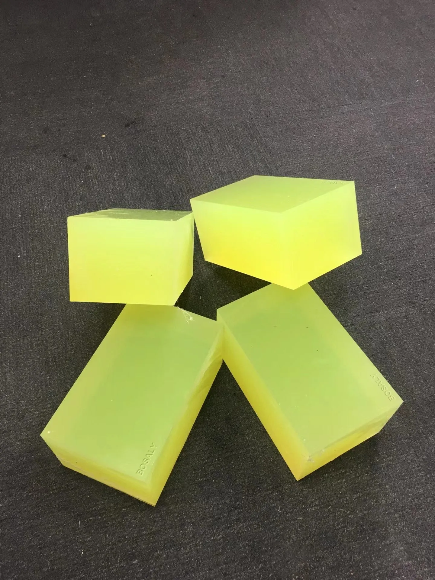 BOSALY unprocessed rubber, can be used for soft rubber crafts, soft and easy to carve