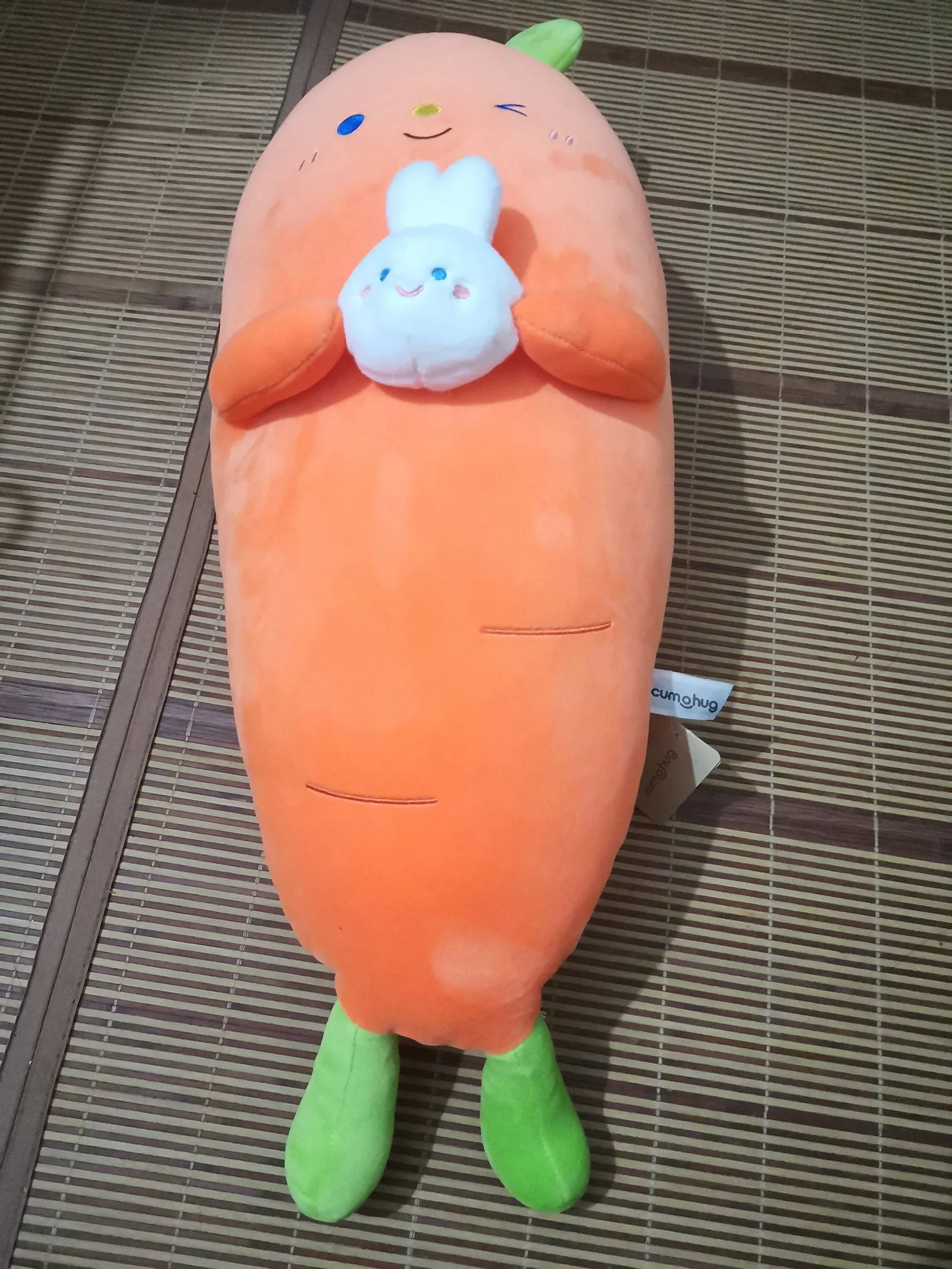 cumohug Bolsters,Stuffed Plush Soft Carrot Hugging Pillow