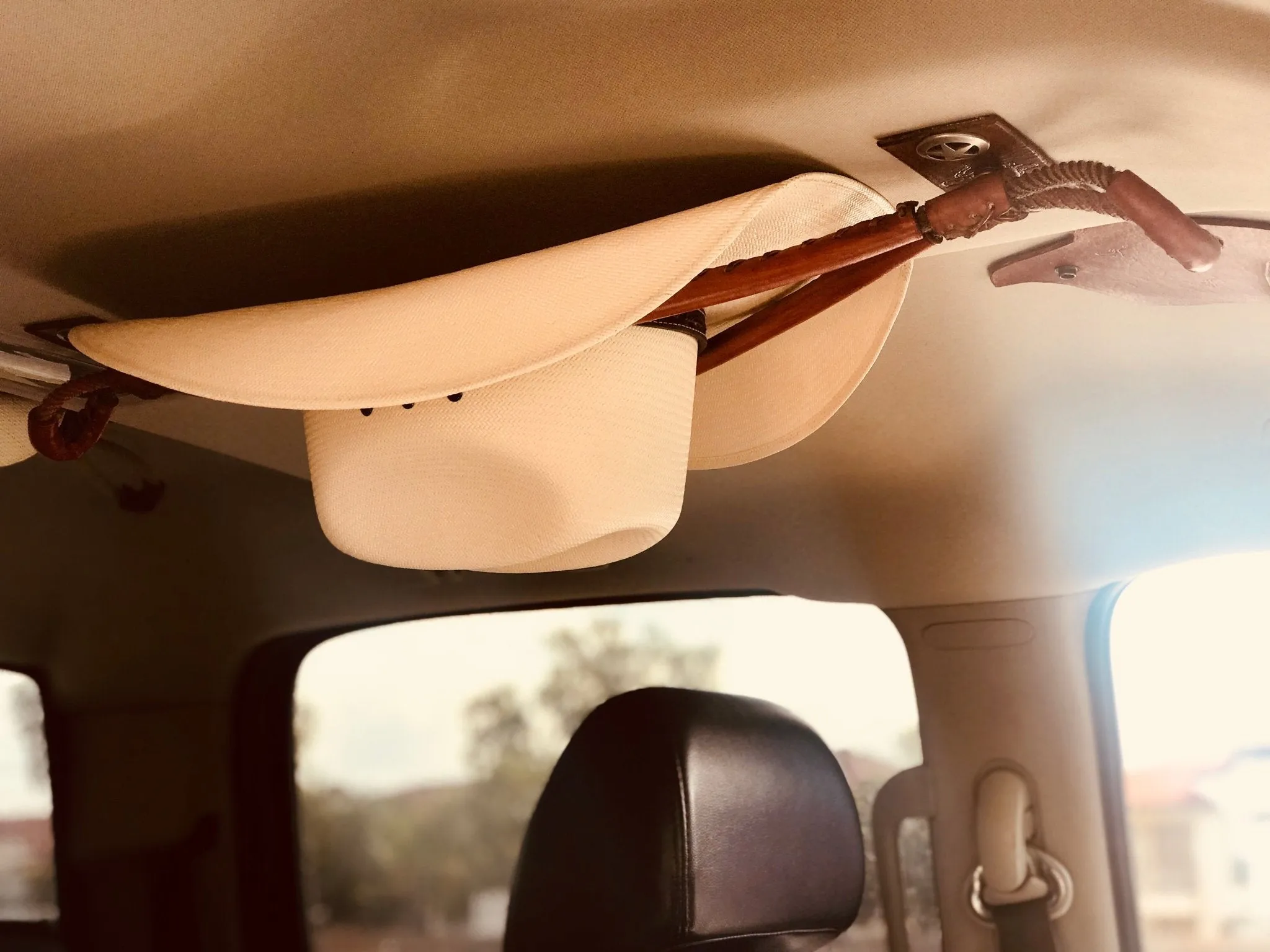 JM Buckskin Edition Cowboy Hat Rack
