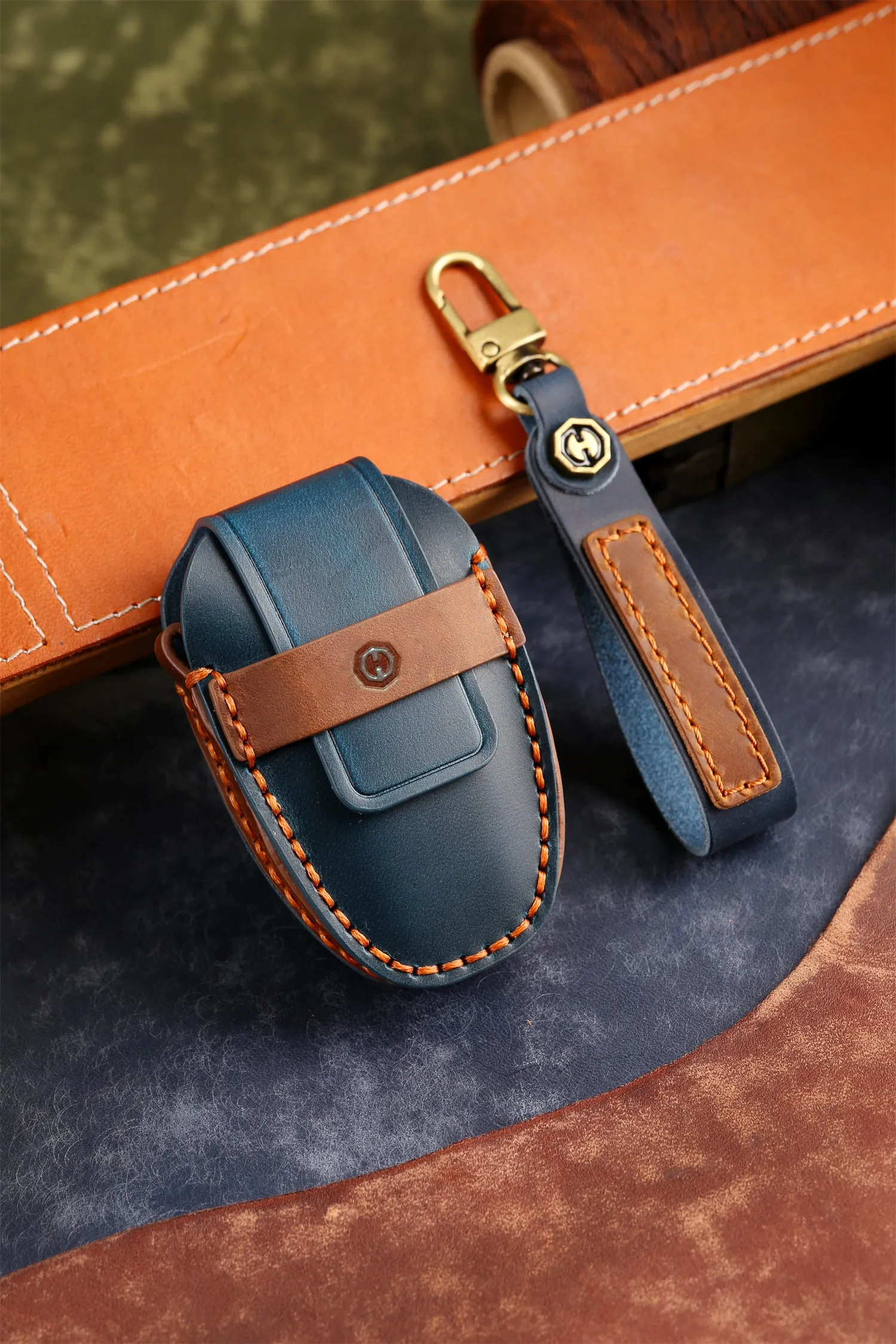Keycases,High end personalized handmade genuine cowhide car keycase buckle