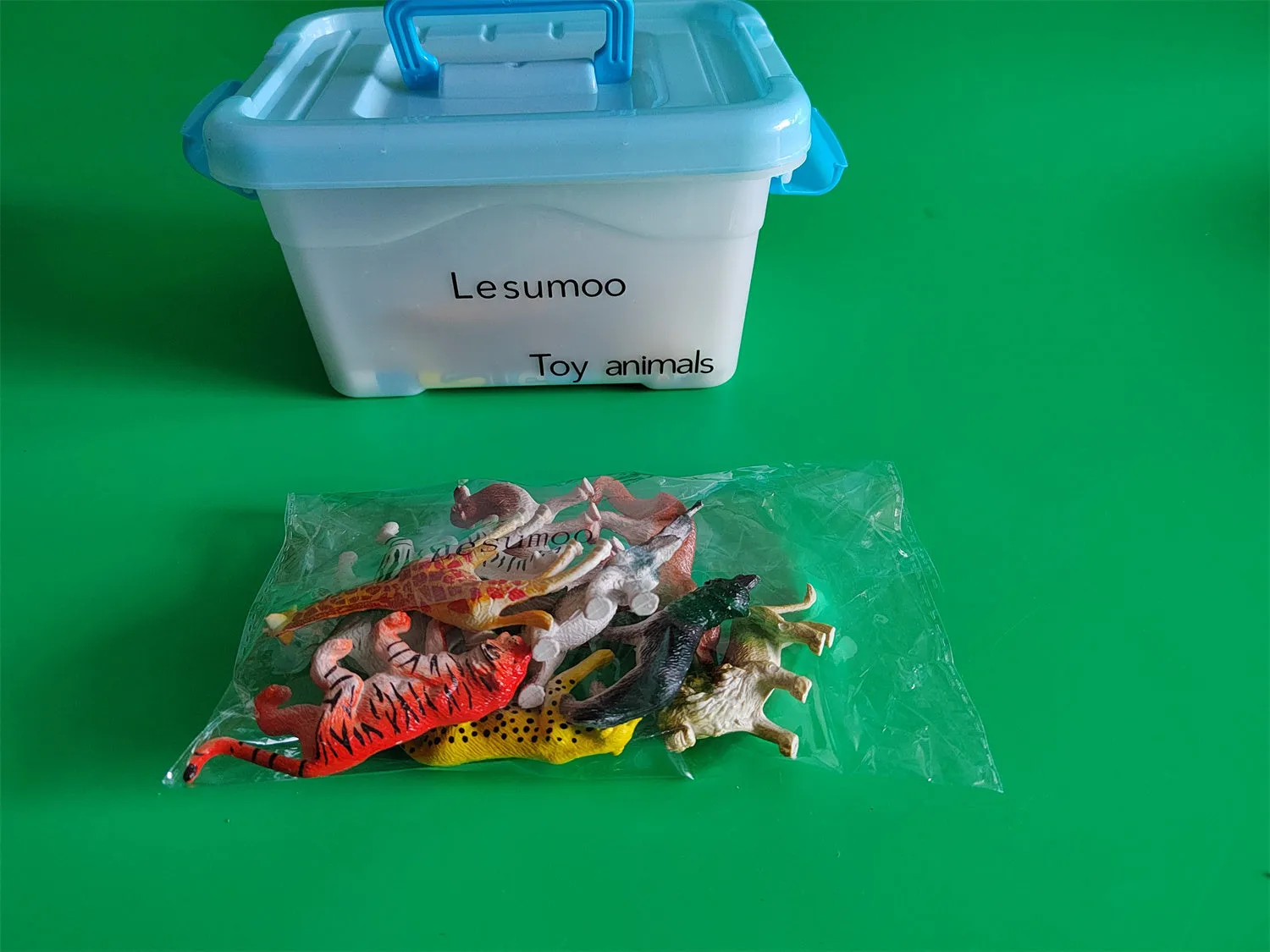 Lesumoo Toy animals,Wildlife image toys, plastic African jungle animal toys