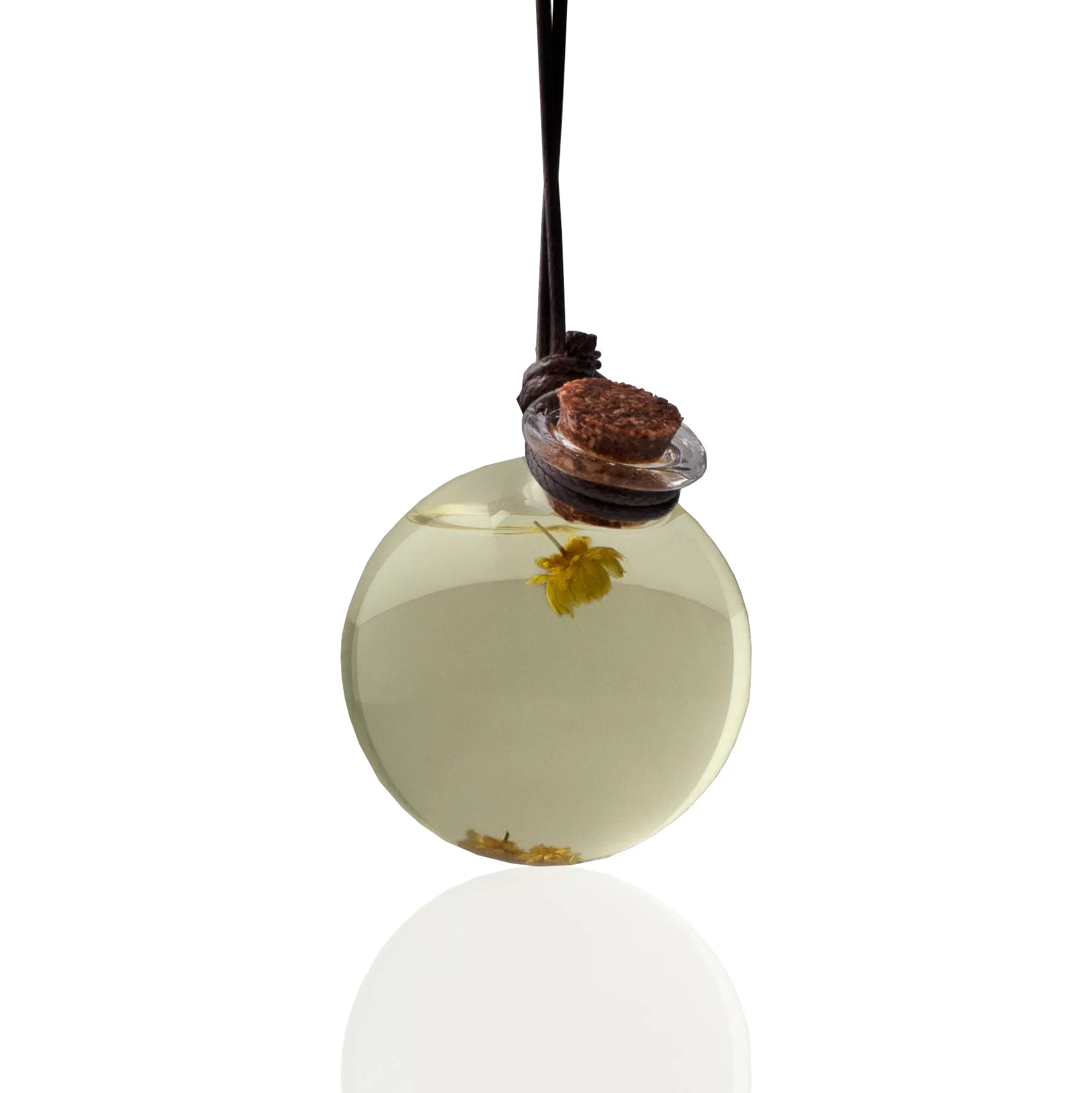 Saffron Oud - With Similar Fragrant Notes to Gucci Oud