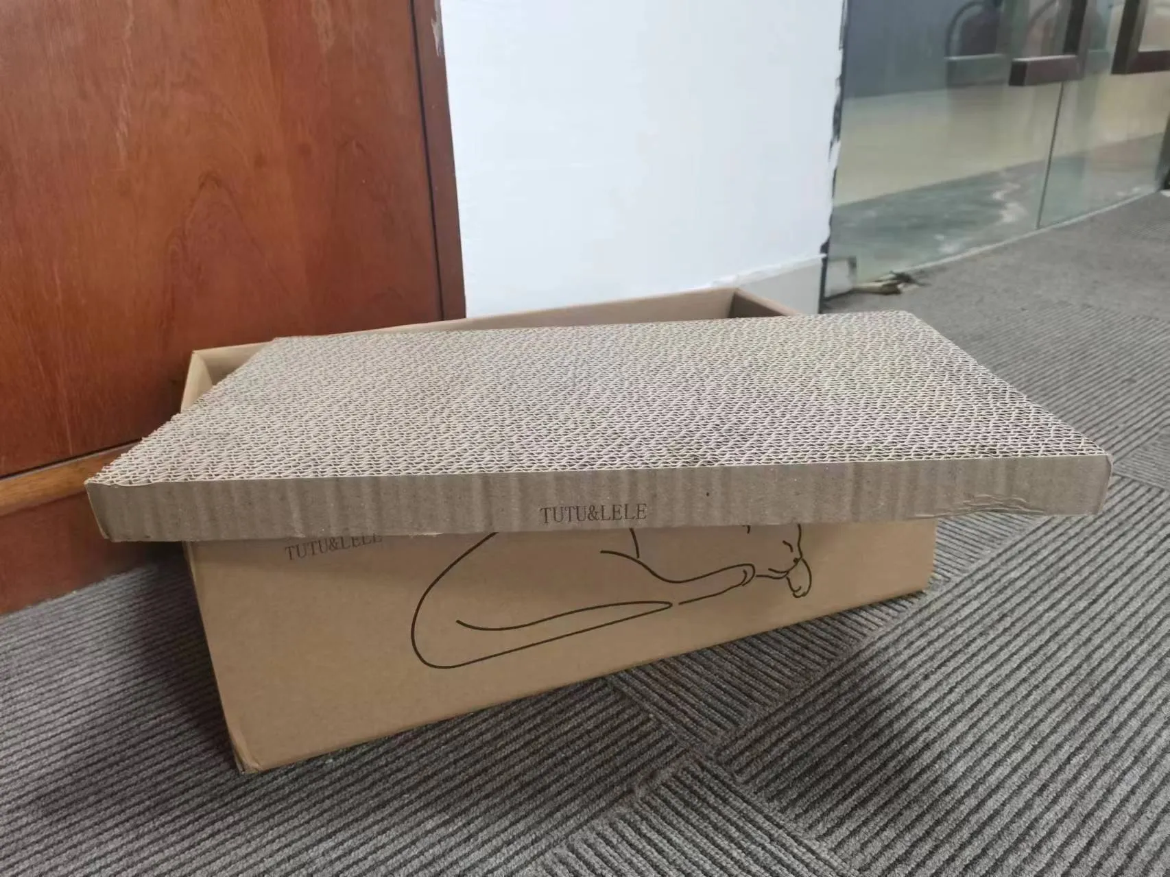 TUTU&LELE Cat scratch boards, durable and high-quality recyclable cardboard
