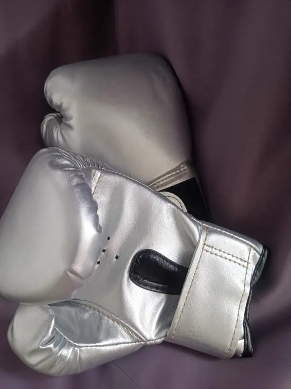 Yiyiyousheng Boxing gloves, synthetic leather boxing gloves