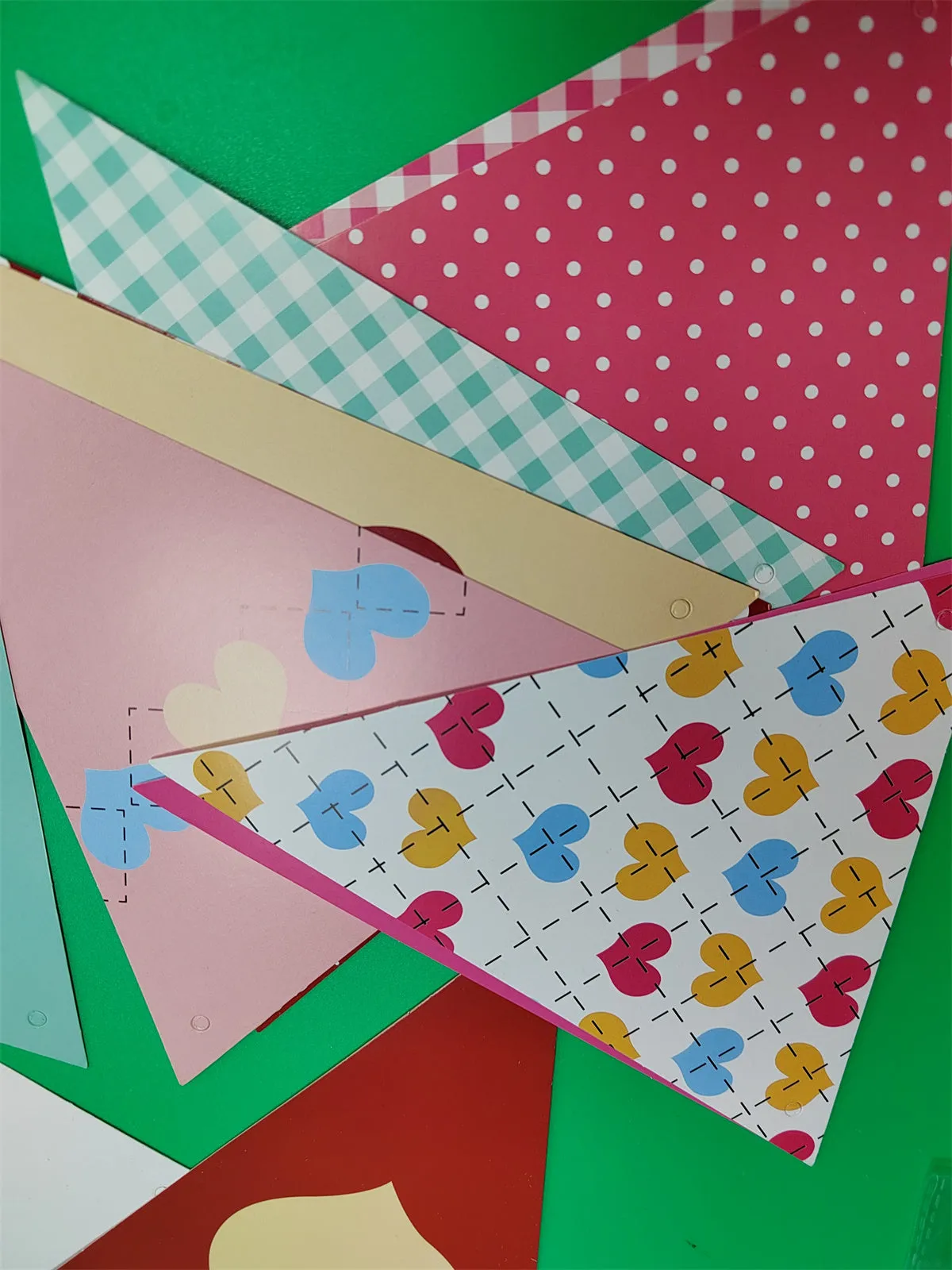 ZIXUWAN Party decorations made of pape,reusable birthday decoration, party supplies
